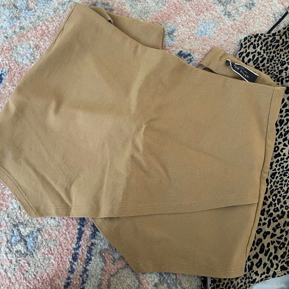 Two envelope skirts
